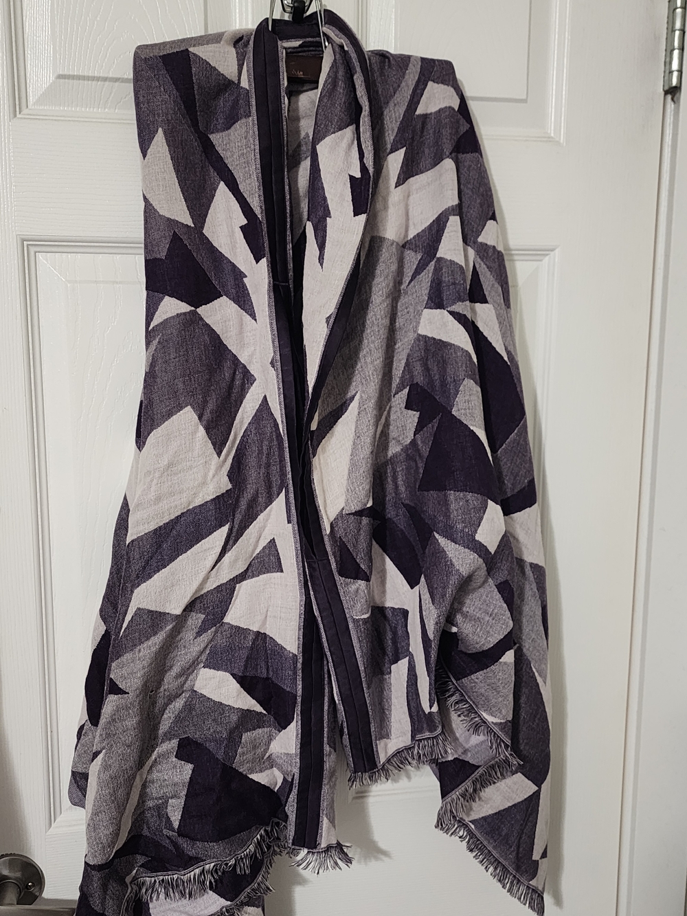 LULULEMON Sit In Silence Wrap